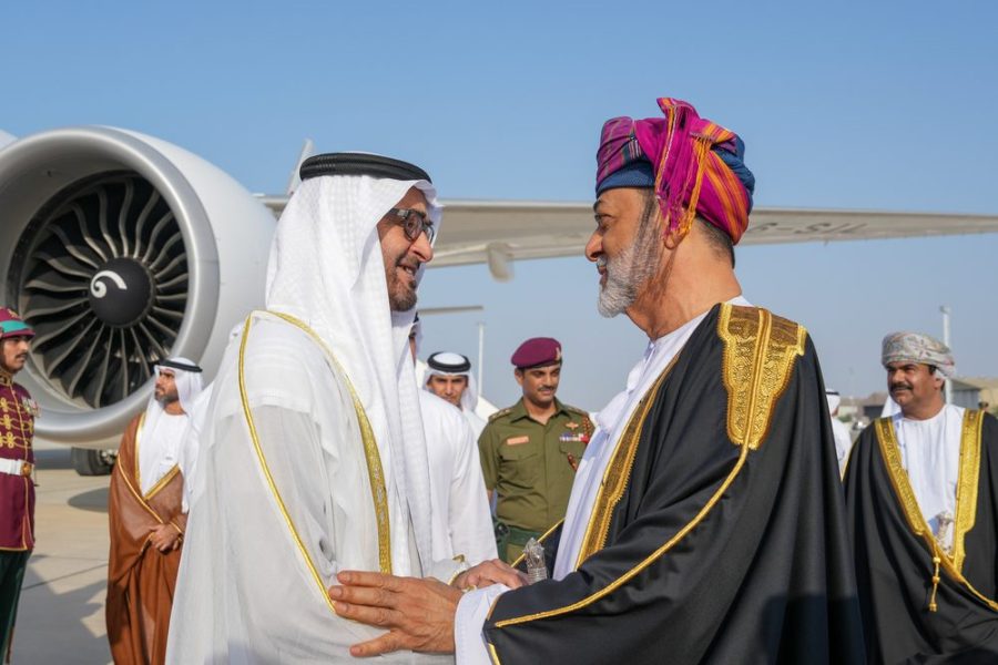 HM-wlecomes-President-of-UAE-on-State-visit-Oman