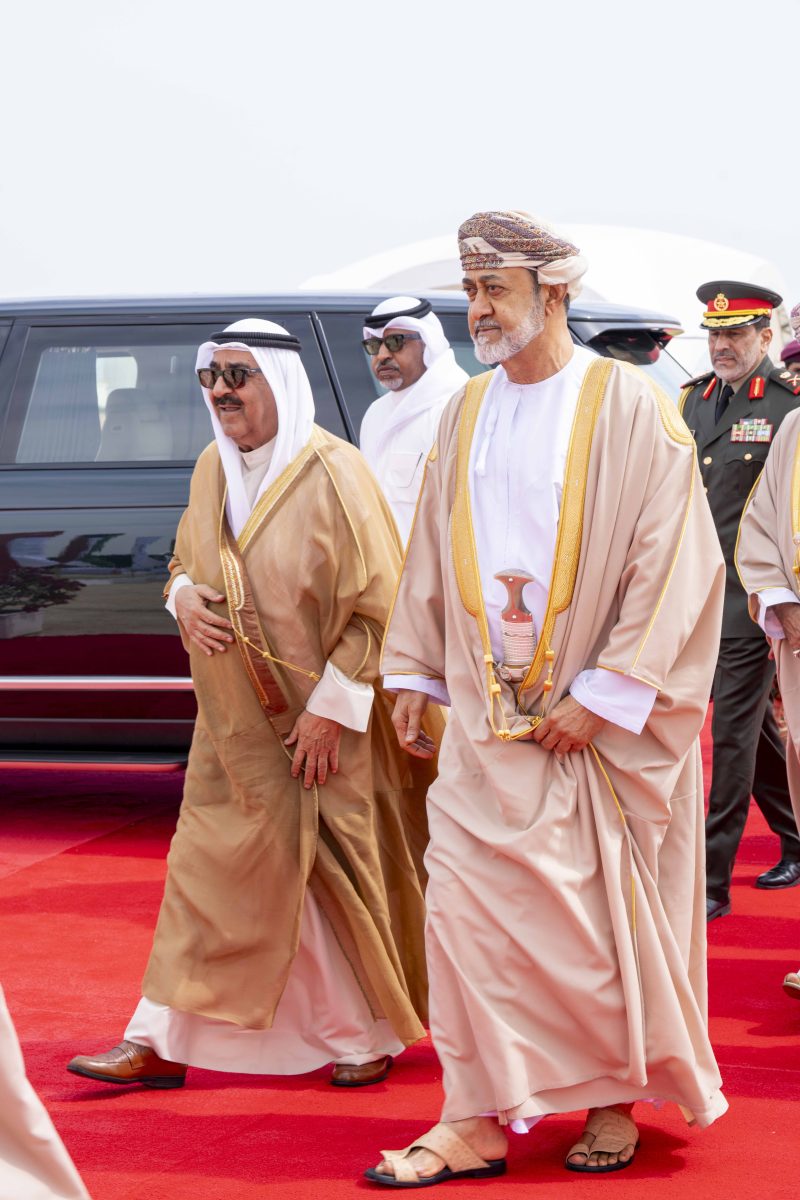 Emir of Kuwait arrives in Duqm