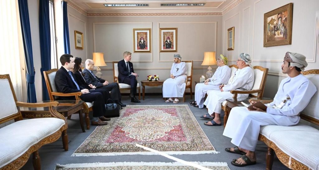 Oman-Foreign-Ministry-meeting-with-UN-envoy-to-Yemen-2