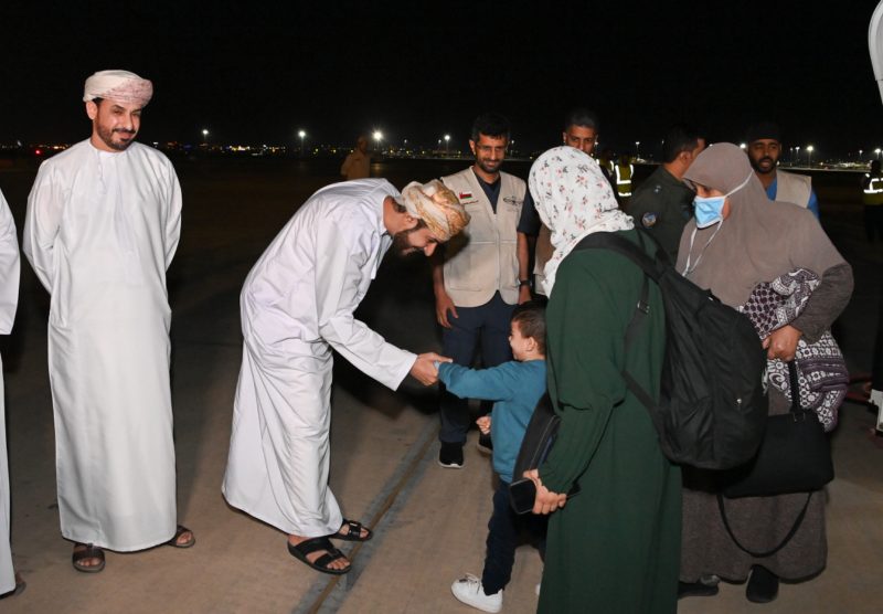 Oman receives injured Palestinians