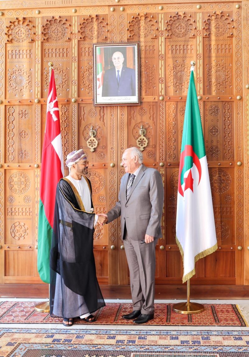 Sayyid Badr in talks with Algerian Foreign Minister