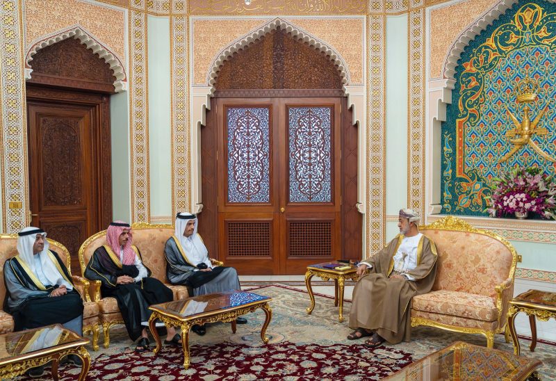 His-Majesty-receives-GCC-Foreign-Ministers1