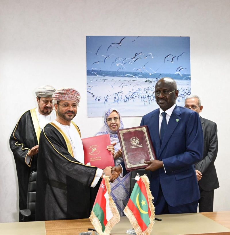 The Foreign Minister visits a number of government headquarters and signs a number of memorandums of understanding with the Mauritanian side