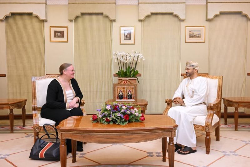 Sayyid-Badr-with-Ambassador-of-British