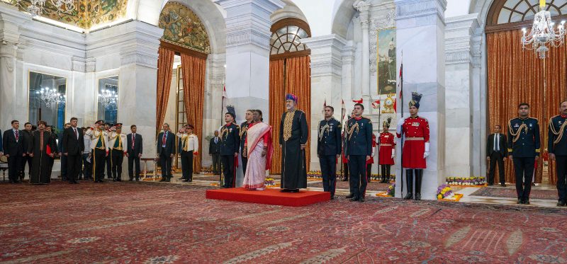 Her Excellency the President of the Republic of India holds a dinner in honor of His Majesty the Sultan