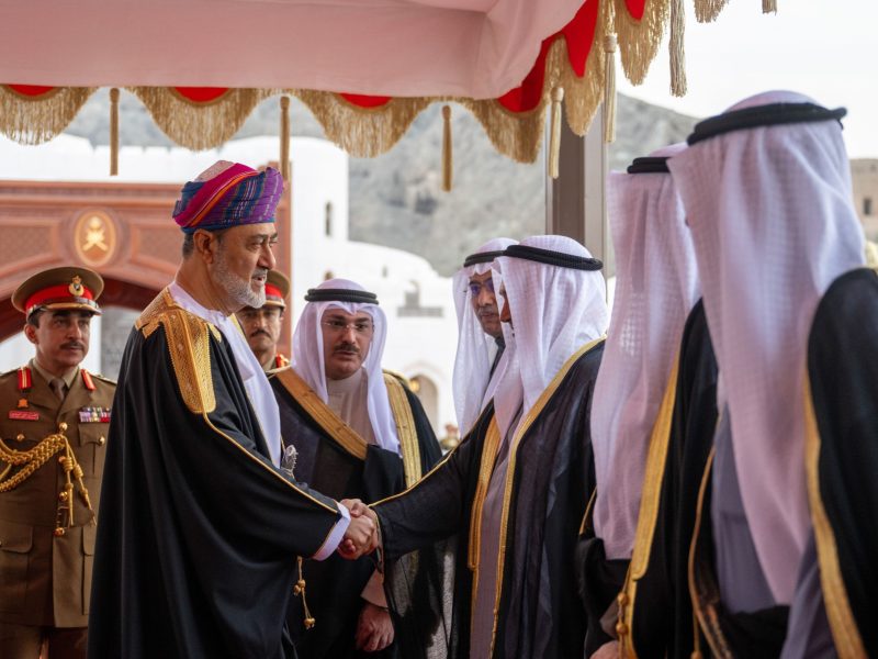 His Highness Sheikh Emir of the State of Kuwait arrives in the Sultanate of Oman on a “state” visit