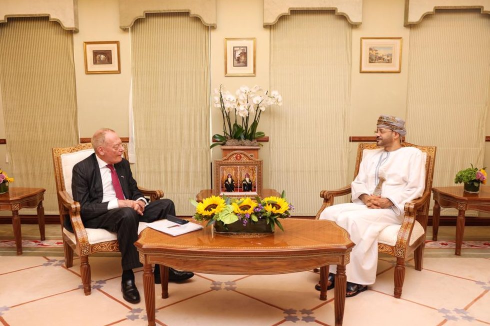 Foreign-Minister-receives-British-Minister-Investment،