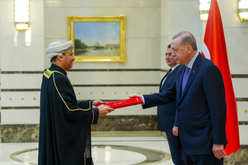 The Ambassador of the Sultanate of Oman recognizes his credentials to the Republic of Türkiye