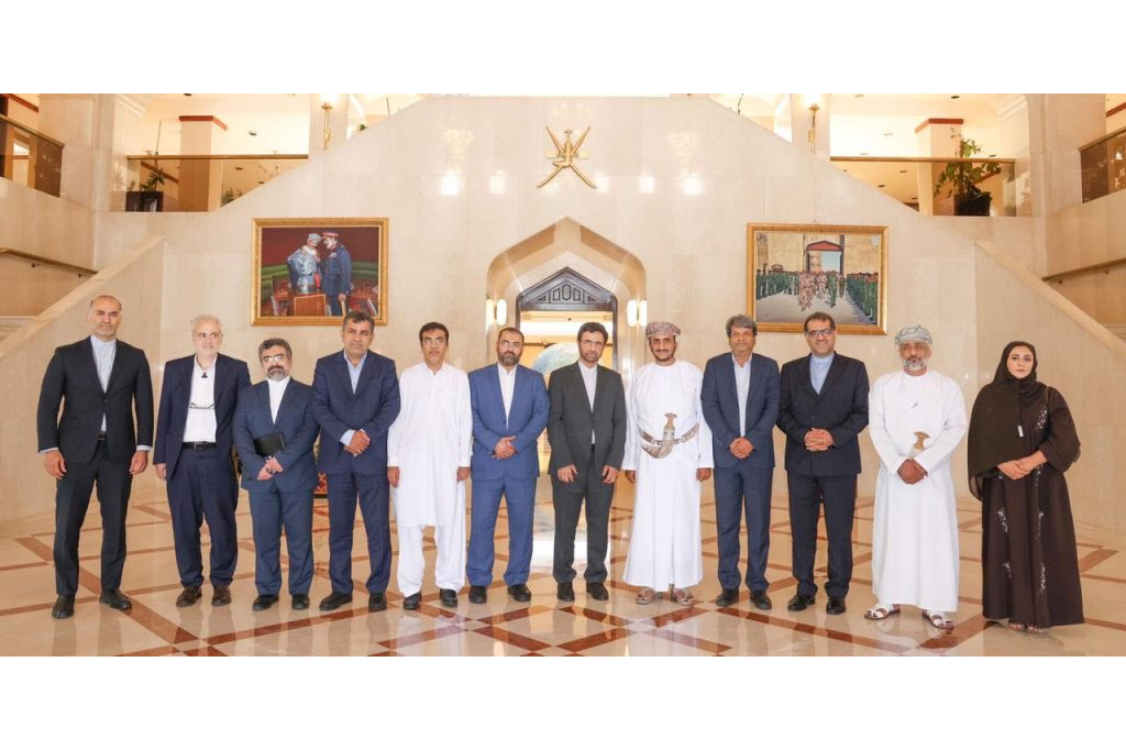 Oman-Foreign-Ministry-Diplomatic-Undersecretary-meets-Iranian-delegation-reformatted