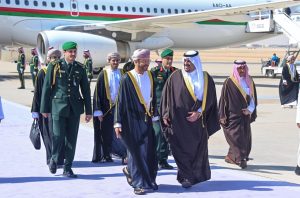 Minister arrives in Riyadh for Extraordinary Joint Arab-Islamic Summit