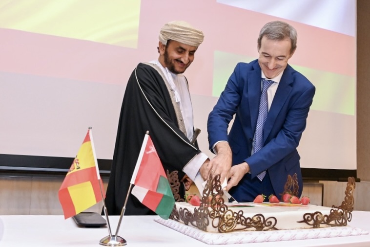 Spain's Ambassador to Muscat with Undersecretery Khalifa