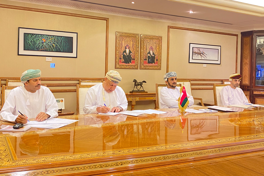 The-Sultanate-Oman-participates-in-five-nation-meeting-on-Yemen