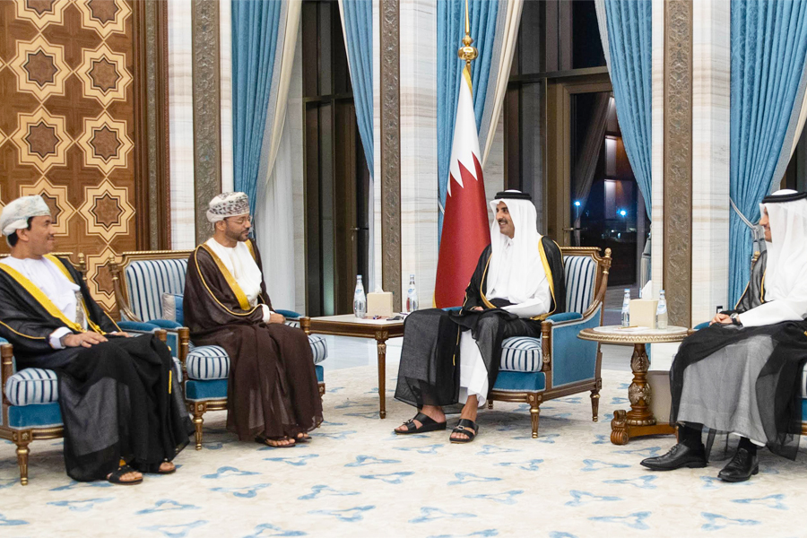 Emir-of-State-of-Qatar-receives-Oman-Foreign-Minister