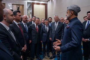 His Majesty meets Turkish business executives